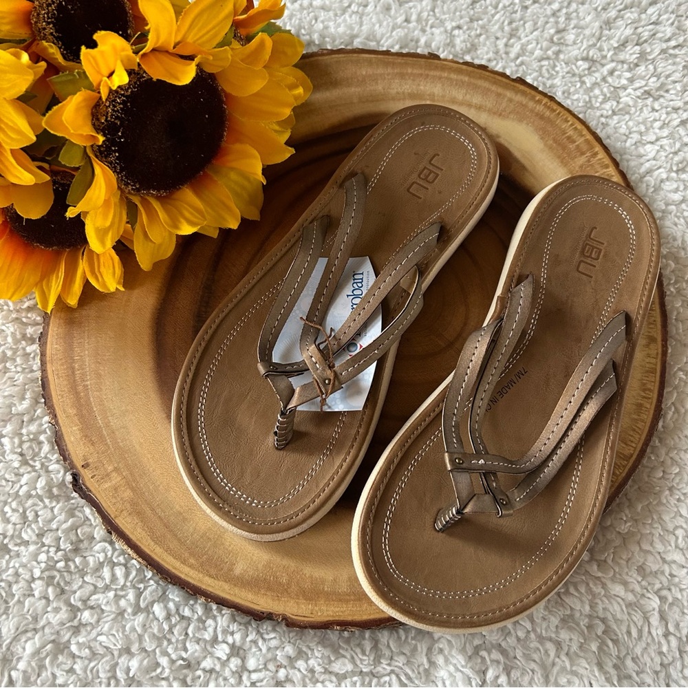 JBU by Jambu Baltimore Vegan Leather Flip Flops Women’s Size 7M NWT